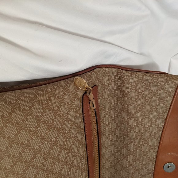 Celine Macadam Triomphe Clutch - Vintage - Picture 9 of 16